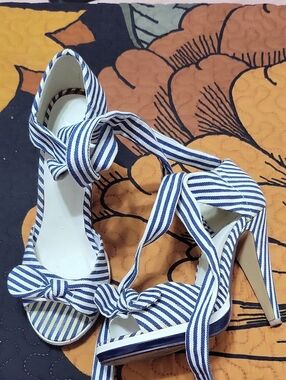 Striped Navy and White High-Heel Sandals with Ankle Ties